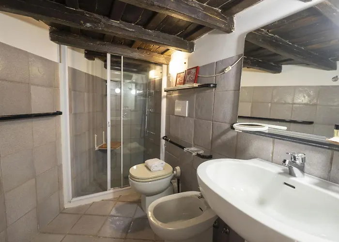The Scarlet Loft In Trastevere Apartment *