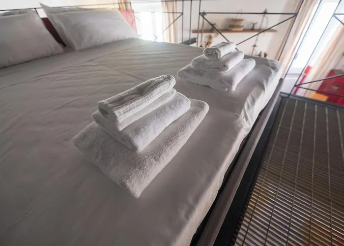Apartment The Scarlet Loft In Trastevere *