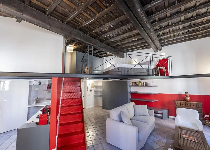 Apartment The Scarlet Loft In Trastevere *